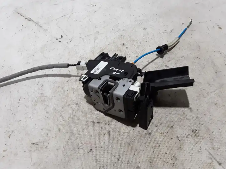 Mercedes-Benz CLA  C117,X117,W117 (2013 - 2019)  A0997202201 Замок передней двери