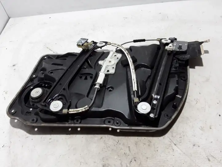 Mercedes-Benz CLA C117,X117,W117 (2013 - 2019) A1177200179 Стеклоподъемник передней двери (без мотора) — фото 2