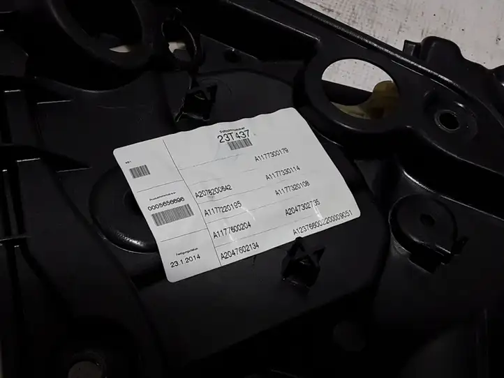 Mercedes-Benz CLA C117,X117,W117 (2013 - 2019) A1177300179 Стеклоподъемник задней двери без мотора — фото 3
