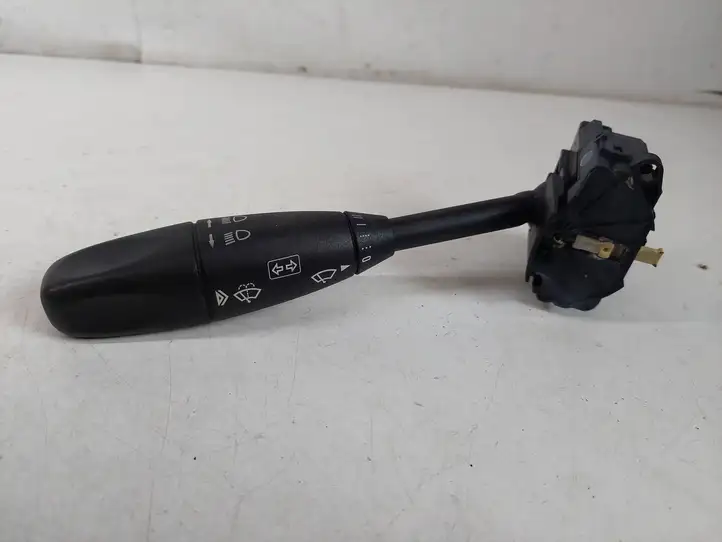 Mercedes-Benz E W211 (2002 - 2009)  A1715400144 Ручка поворотов/ фонарей