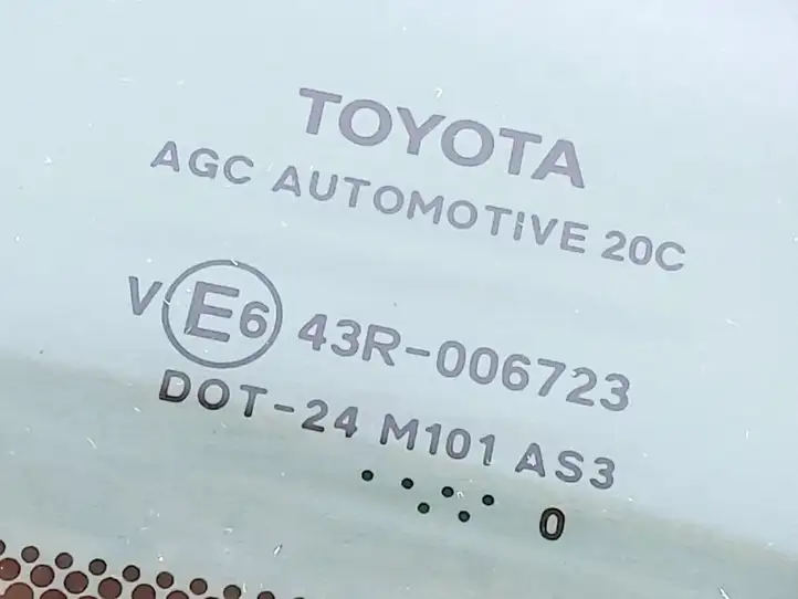 Toyota Avensis T270 (2009 - 2012) Заднее боковое стекло — фото 2