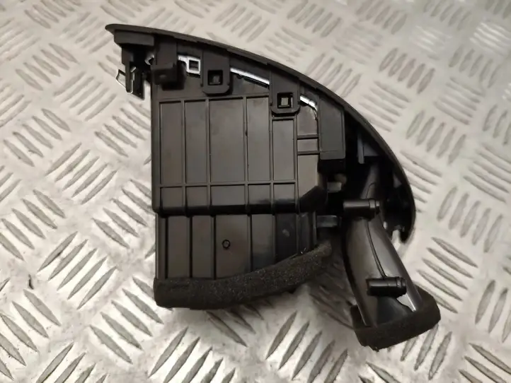Chevrolet Captiva (2011 - 2013) 95108269 Воздушная решетка панели — фото 5