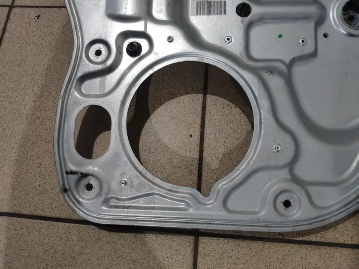 Volvo V50 (2004 - 2008)  8679083 Передний комплект электрического механизма для подъема окна