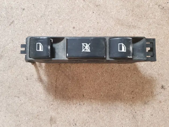 BMW 3 E46 (1998 - 2005) 61318381518 Кнопка стеклоподъемников — фото 1
