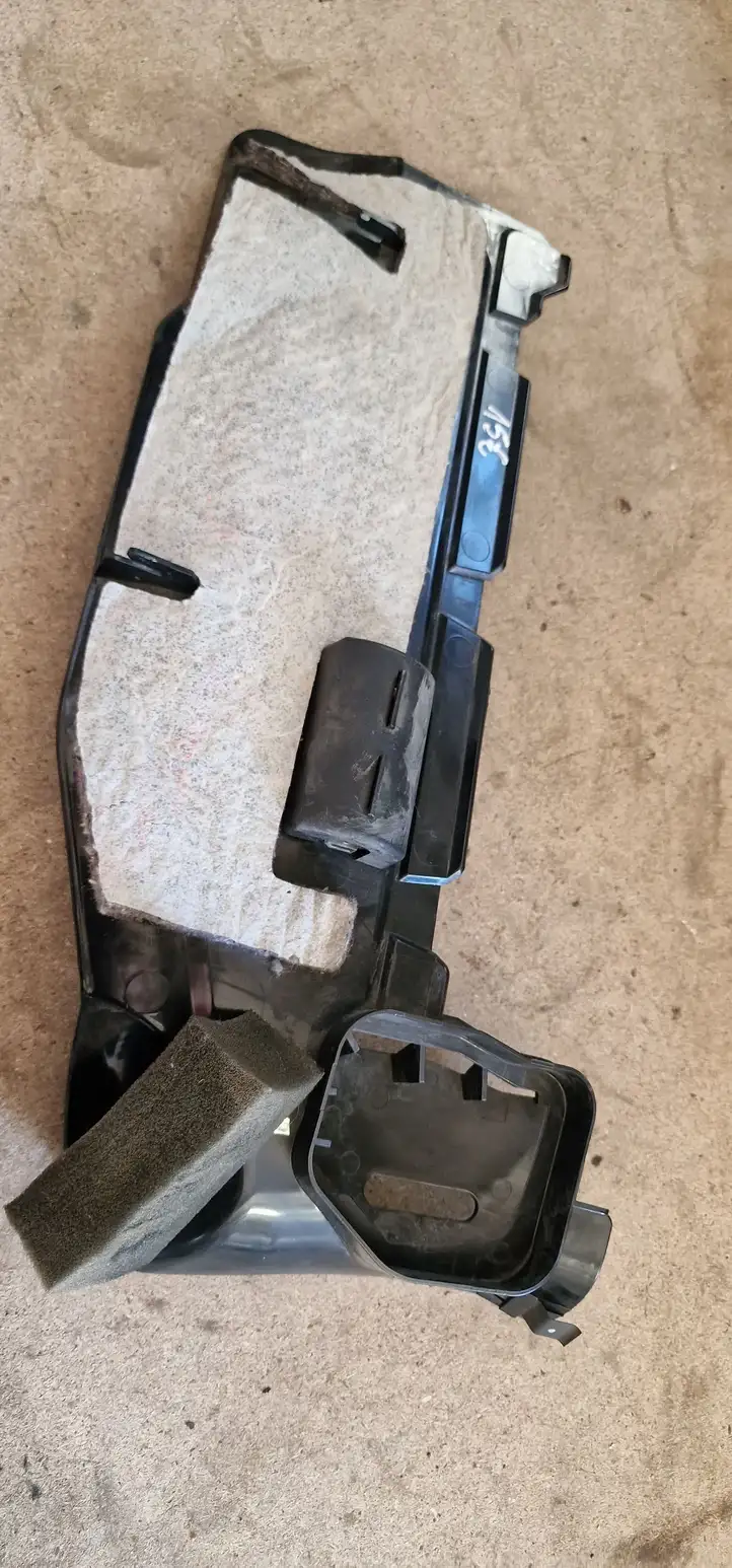 BMW 3 E46 (1998 - 2005) 51458824814 Прочие детали салона — фото 3