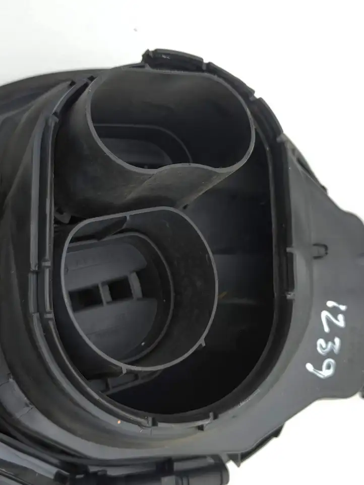 Mini Cooper F56 F55 (2012 - 2022) 7496248 Крышка зарядного разъема — фото 3