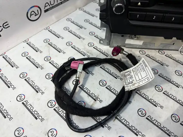 BMW 3 E90 E91 (2005 - 2012) 9257186 Магнитола / мультимедийная система — фото 4