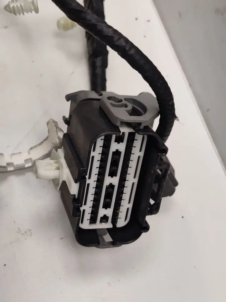 Ford F150 (2018 - 2020) HL3B604A17AA Датчик занятости сиденья — фото 3