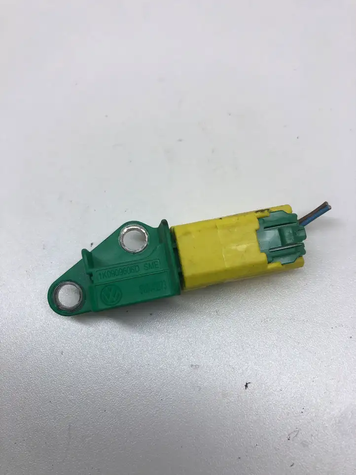 Seat Altea XL (2004 - 2015) 1K0909606D Датчик удара SRS — фото 1