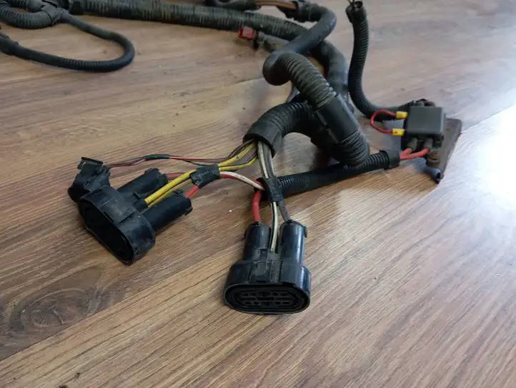 Volkswagen Transporter-Caravelle (1990 - 2003)   Проводка вентилятора охлаждения