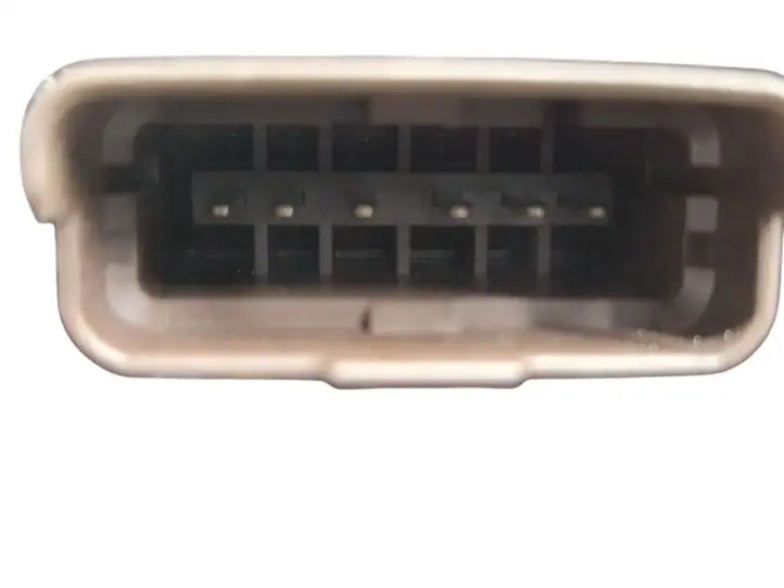 Citroen C4 Grand Picasso (2013 - 2016) 9675350380 Клеммный узел плюсовых проводов — фото 13