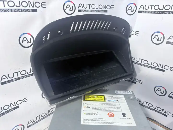 BMW 3 E90 E91 (2005 - 2012)  9218330 Радио/ проигрыватель CD/DVD / навигация