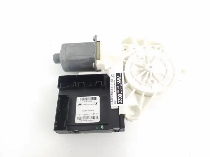 Audi A3/S3 8P (2004 - 2008) 8P4959802D Стеклоподъемник задней двери — фото 3