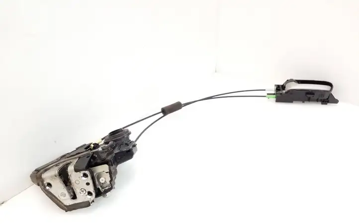 Suzuki Grand Vitara (2005 - 2008)  60616115 Замок задней двери