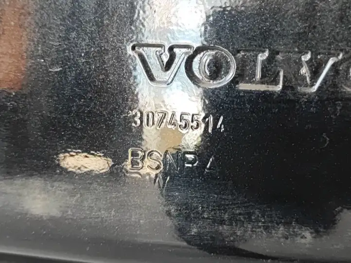 Volvo XC60 (2008 - 2013) Задняя дверь — фото 3