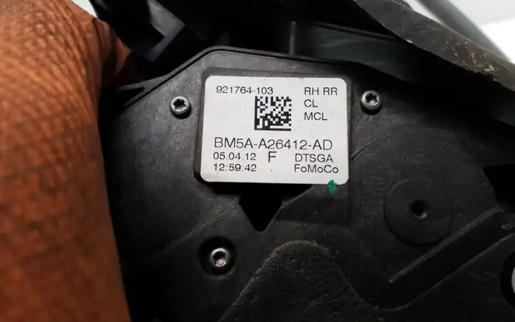 Ford Focus (2011 - 2015) BM5AA26412AD Замок задней двери — фото 6