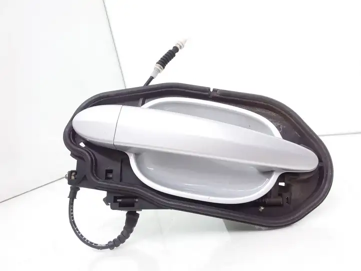 BMW 5 E60 E61 (2004 - 2010)  7034543 Наружная ручка