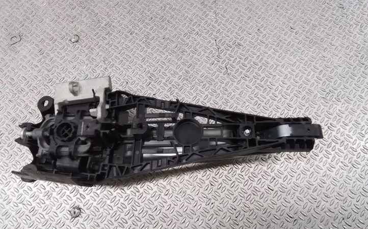 Opel Astra J (2009 - 2012) Наружная ручка задней двери — фото 2