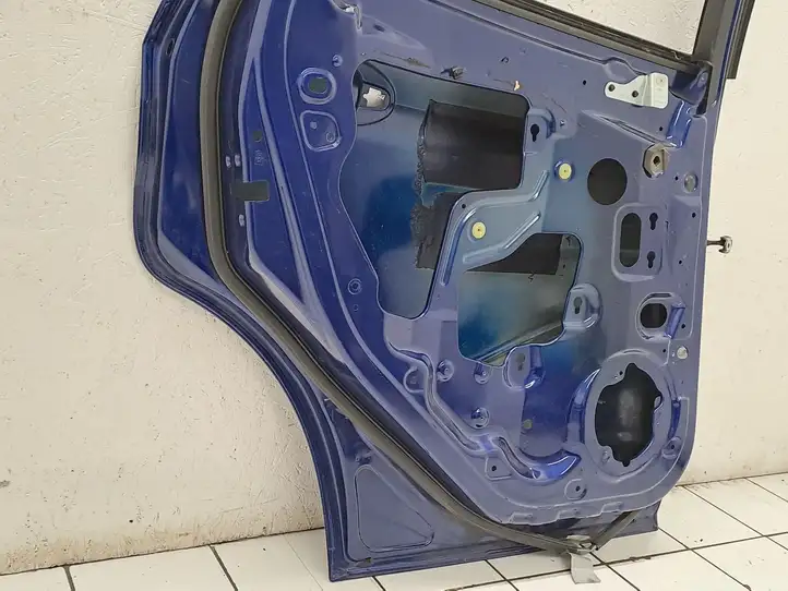 Ford C-MAX II (2015 - ) E1C1R24721AA Задняя дверь — фото 24