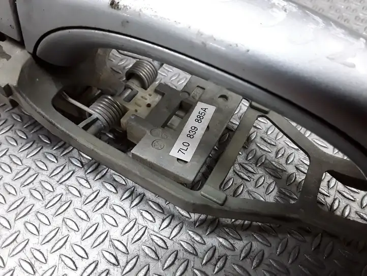 Volkswagen Touareg I (2002 - 2010) 7L0839885A Наружная ручка задней двери — фото 3