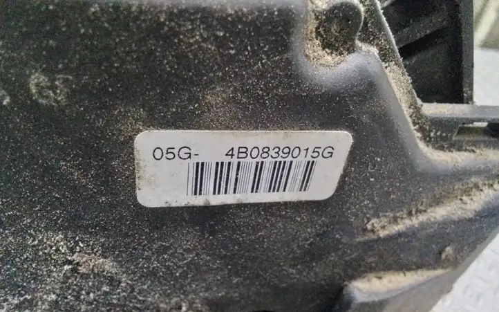 Audi A6 S6 C5 4B (2001 - 2004) 4B0839015G Замок задней двери — фото 2