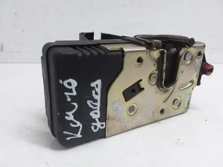 Opel Vectra (1999 - 2002)  90503995 Замок задней двери