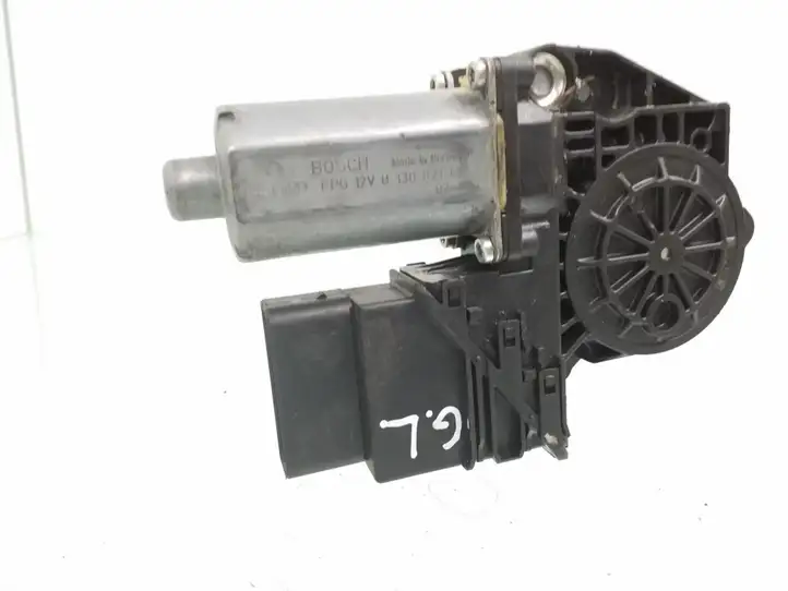 Volkswagen Golf IV (1998 - 2005) 0130821475 Стеклоподъемник задней двери — фото 1