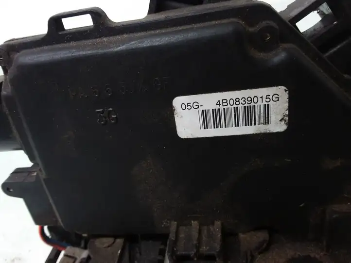 Audi A6 Allroad C5 (2000 - 2006) 4B0839015G Замок задней двери — фото 4