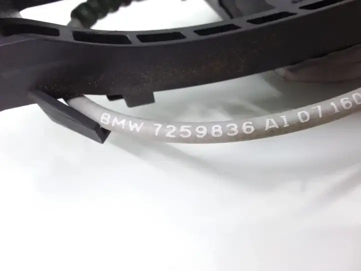 BMW 3 F30 F35 F31 (2012 - 2018) 7332268 Наружная ручка задней двери — фото 6