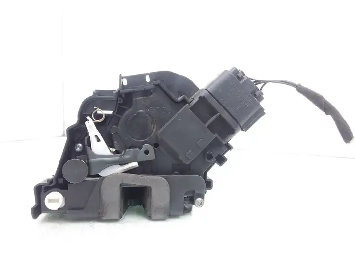 Ford Mondeo MK IV (2007 - 2014) 6M2AR26413BC Замок задней двери — фото 2
