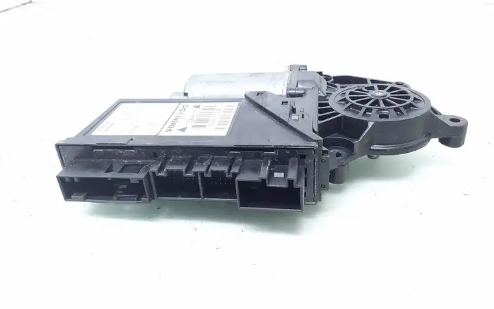 Audi A4 S4 B6 8E 8H (2000 - 2006) 0130821767 Стеклоподъемник задней двери — фото 2