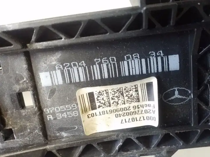 Mercedes-Benz E C207 W207 (2009 - 2017) A2077600240 Крепление наружной ручки передней двери — фото 5