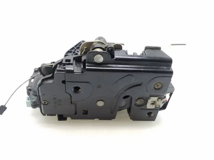 Volkswagen Touareg I (2002 - 2010) 7L0837868 Замок задней двери — фото 11