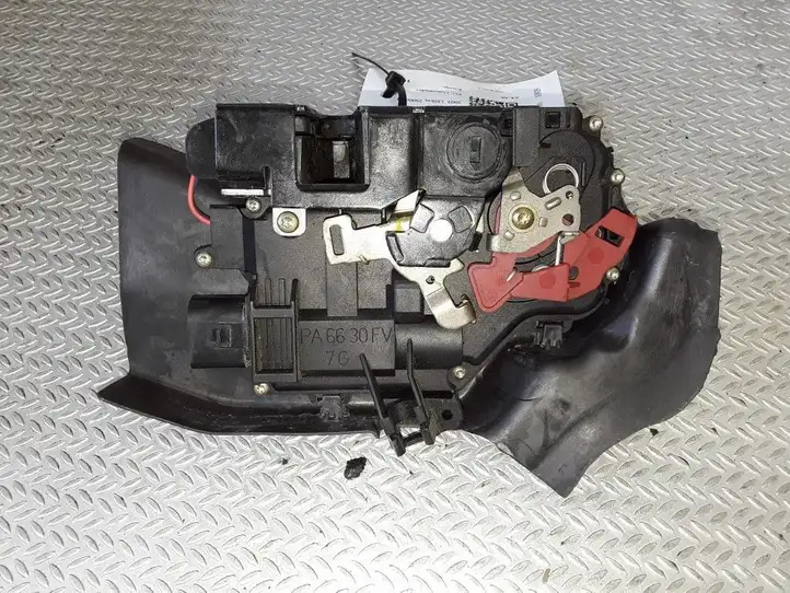 Audi A4 S4 B6 8E 8H (2000 - 2006) 8E0839349 Замок задней двери — фото 2
