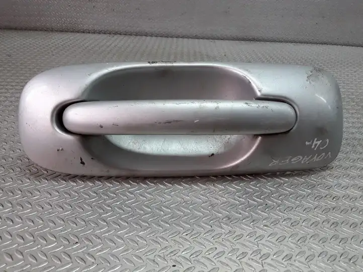 Chrysler Voyager (2001 - 2004) Наружная ручка задней двери — фото 1