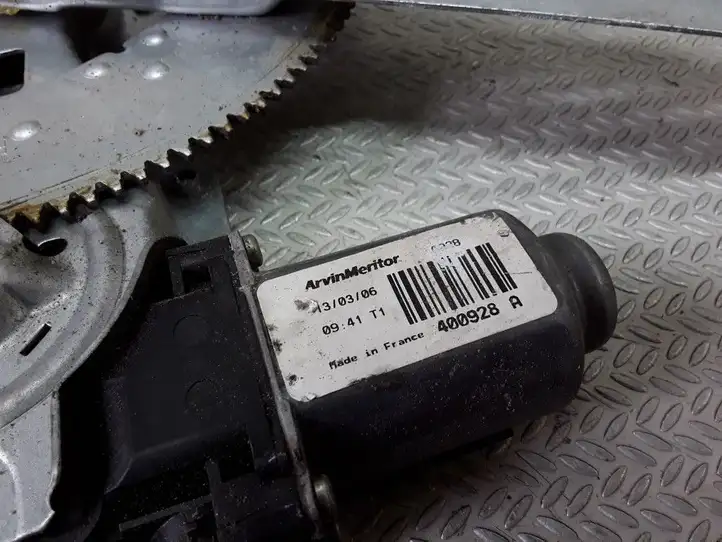 Nissan Note (E11) (2006 - 2014) 400928A Стеклоподъемник передней двери (комплект) — фото 2