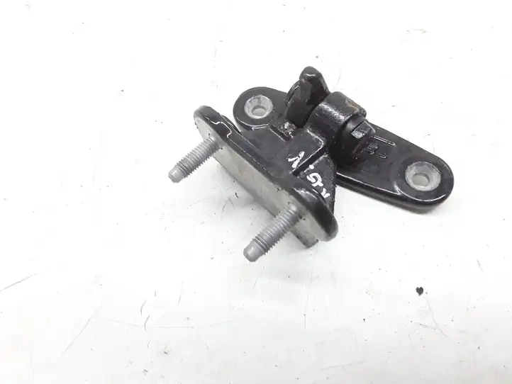 Mercedes-Benz C W204 (2007 - 2014)   Верхняя петля задней двери