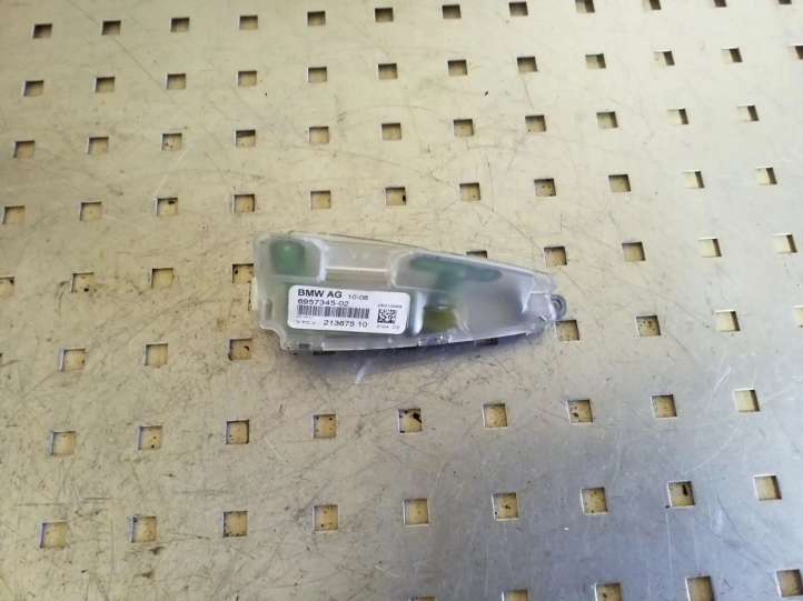 695734502 BMW 5 E60 E61 Antena (GPS antena)