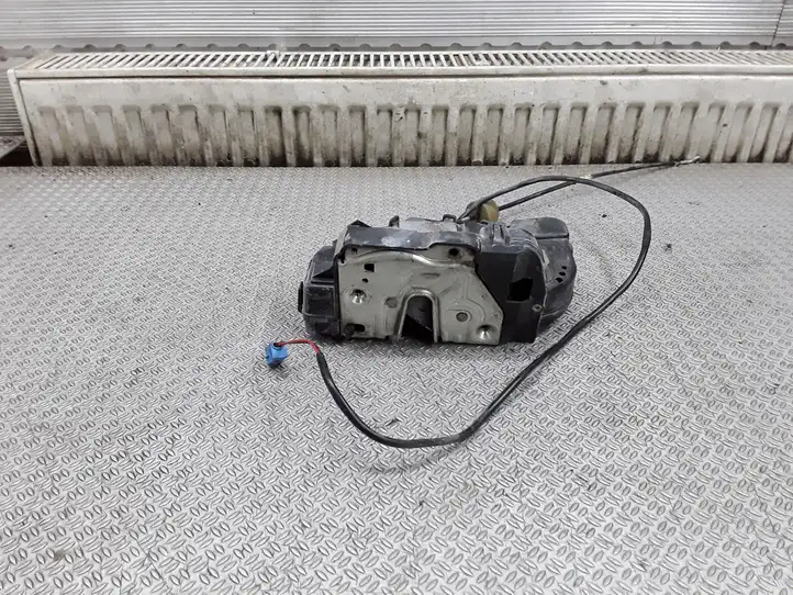 Mercedes-Benz E W211 (2002 - 2009)   Замок задней двери