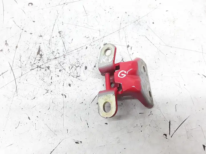 Hyundai Getz (2005 - 2011)   Верхняя петля задней двери