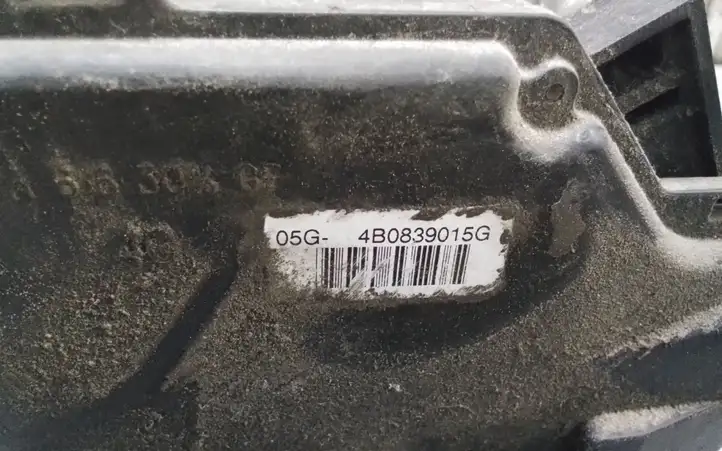 Audi A6 S6 C5 4B (2001 - 2004) 4B0839015G Замок задней двери — фото 2