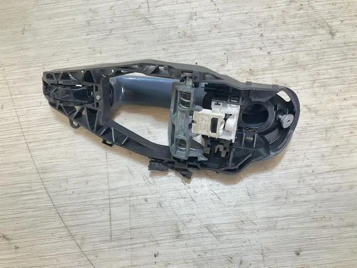BMW 1 F40 (2019 - ) 9881778 Наружная ручка задней двери — фото 3
