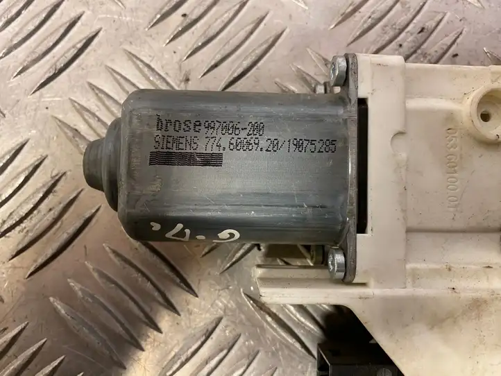 Audi A6 S6 C6 4F (2004 - 2008) 4F0959802C Стеклоподъемник задней двери — фото 4
