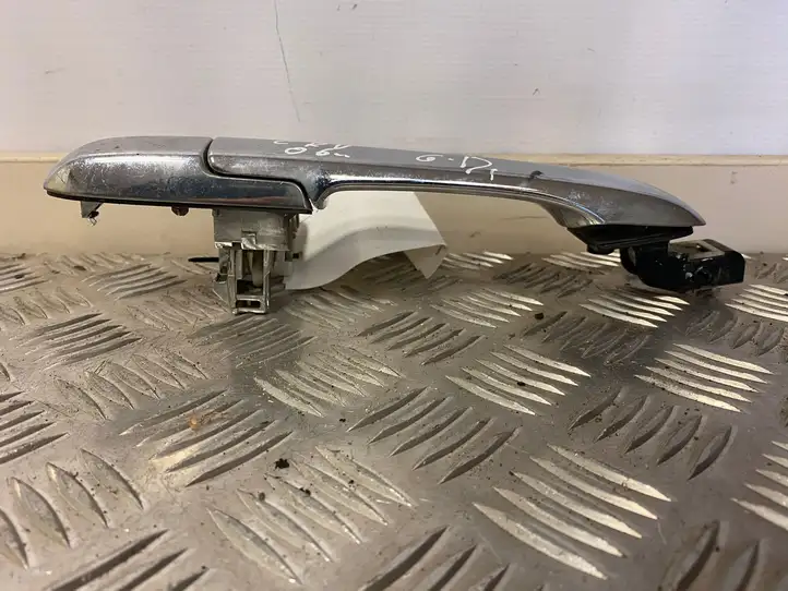 Honda CR-V (2004 - 2006) Наружная ручка задней двери — фото 3