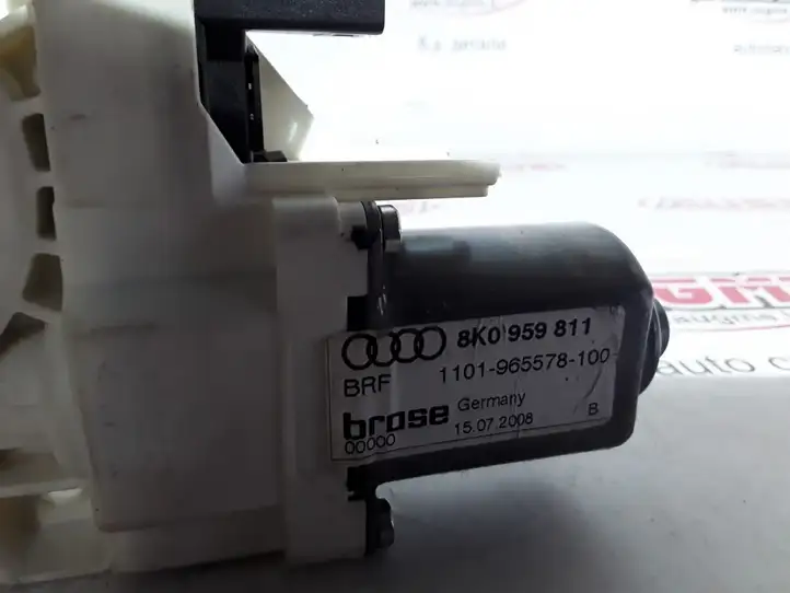 Audi A4 S4 B8 8K (2007 - 2011) 8K0959811 Стеклоподъемник задней двери — фото 2