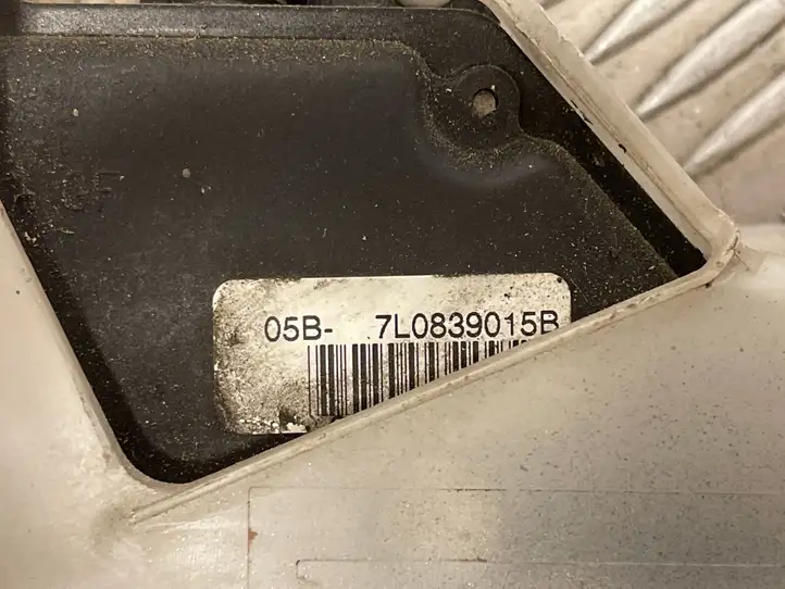 Volkswagen Touareg I (2002 - 2010) 7L0839015B Замок задней двери — фото 3