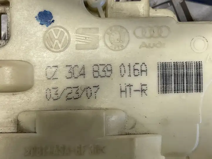 Volkswagen PASSAT B6 (2005 - 2010) 3C4839016A Замок задней двери — фото 3