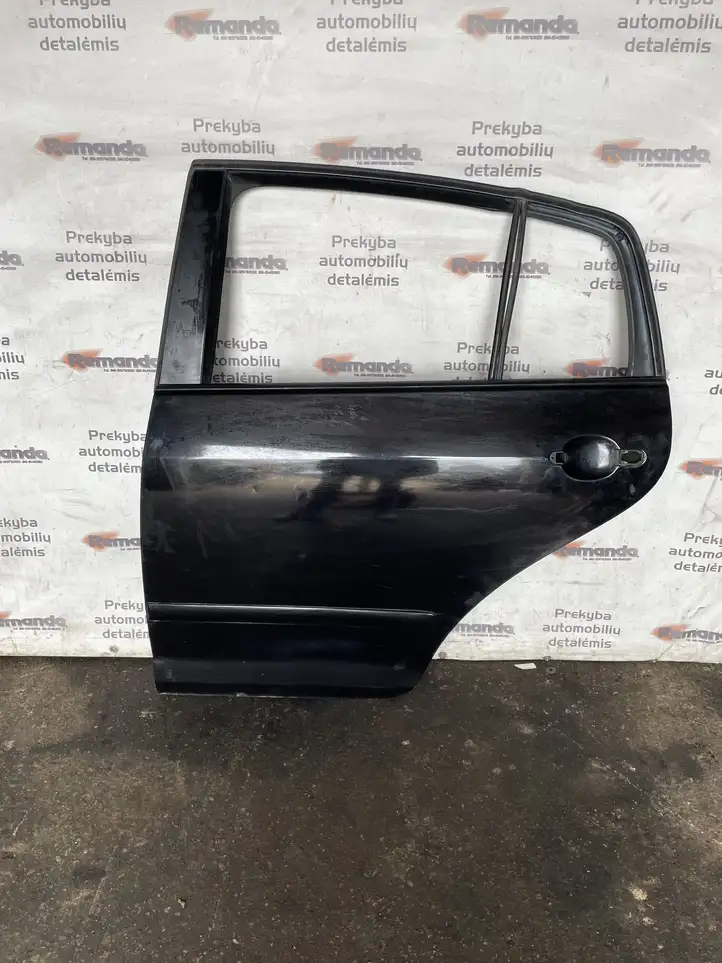 Volkswagen Golf Plus (2004 - 2008)   Задняя дверь
