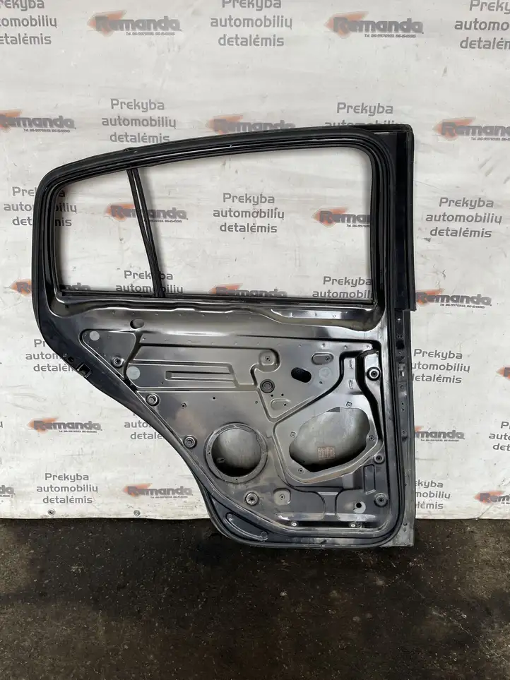 Volkswagen Golf Plus (2004 - 2008)   Задняя дверь