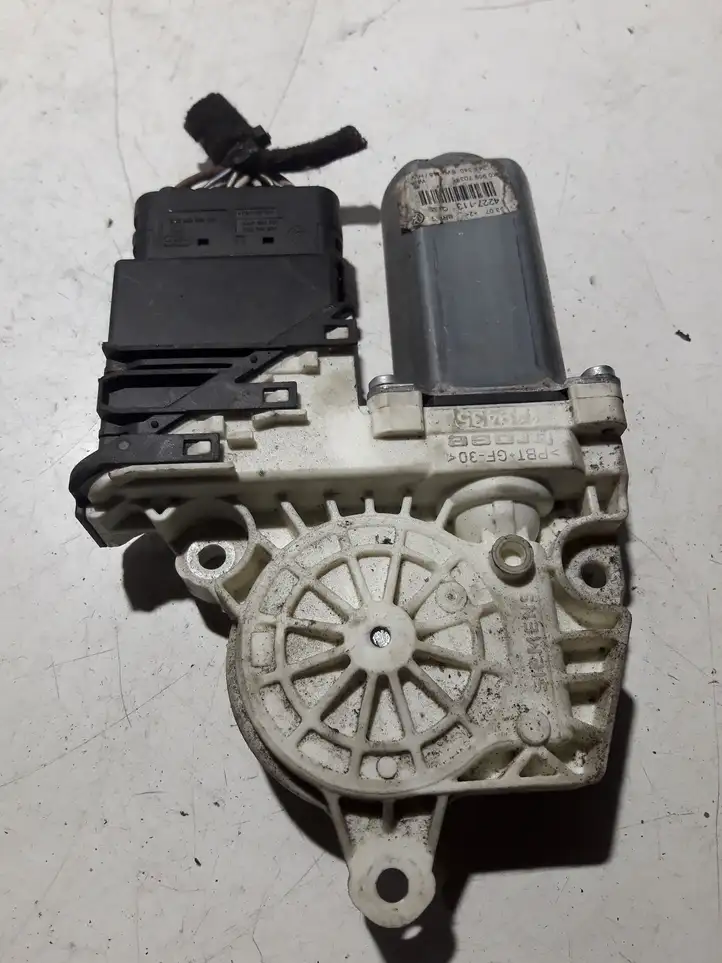 Volkswagen PASSAT B6 (2005 - 2010) 0536006002 Стеклоподъемник задней двери — фото 2